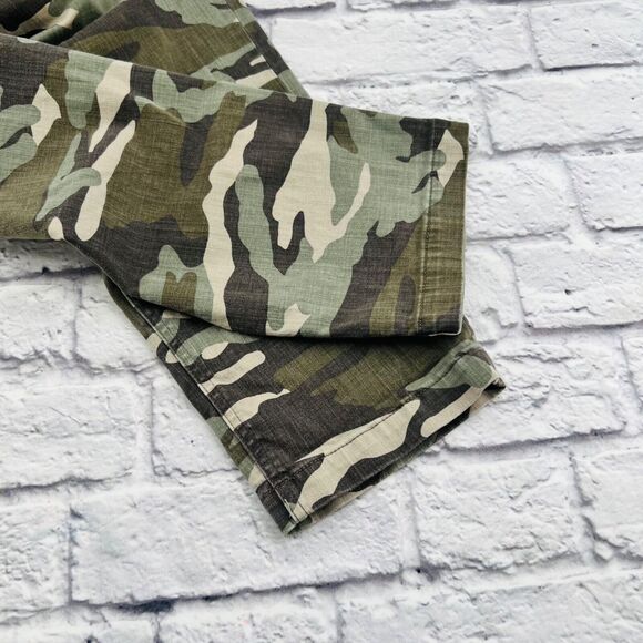 NOT FOR SALE      J Crew Straight Leg Crop Pants Size 28 Green Camouflage High - Picture 8 of 12